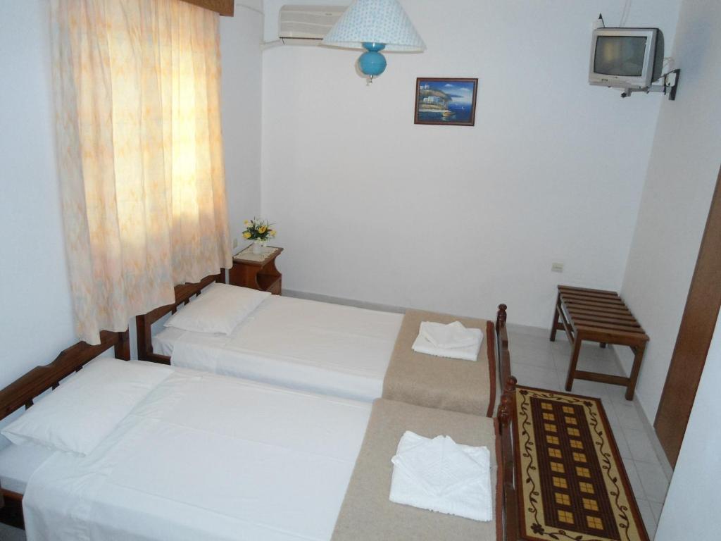 Theológos Evi Apartments And Studios חדר תמונה