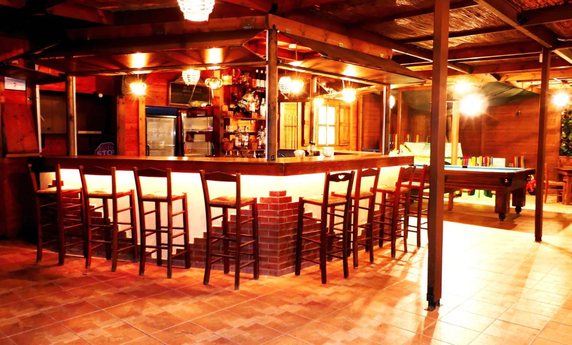 Theológos Evi Apartments And Studios מראה חיצוני תמונה